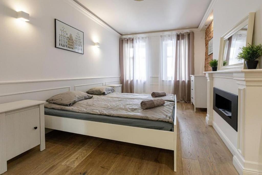 Central Wroclaw Apartment - City Center - Bright And Cozy - U11 Breslávia Exterior foto